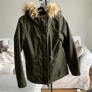 ONLY kaki fall/spring/light winter coat